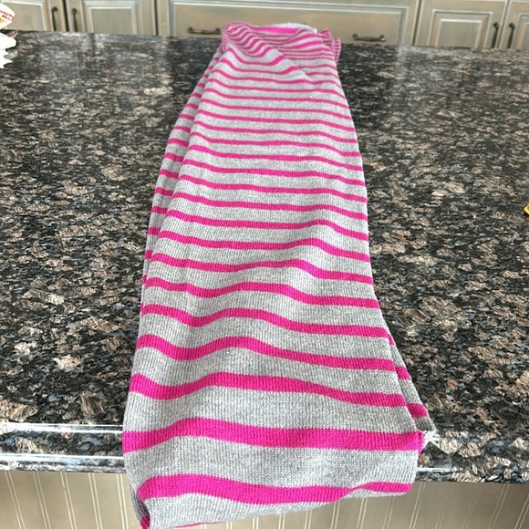 MARC BY MARC JACOBS SCARF 100% WOOLANE NWOT - Picture 8 of 11